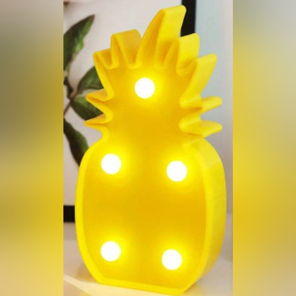 Pineapple table light - Picture 1 of 3